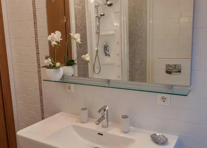 Daire Maslina V,vm